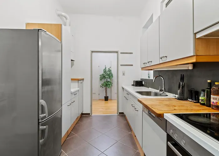 Apartamento Huge 5br Group - Sleeps 20 - Near U3 *