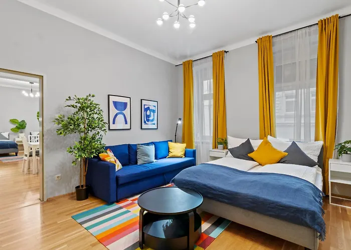 Huge 5br Group - Sleeps 20 - Near U3 *